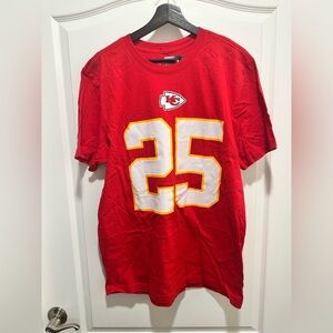 Clyde Edwards-Helaire #25 Nike Men’s Red Jersey T-Shirt, Size Large